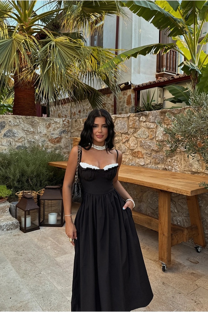 Black Madella Midi Dress