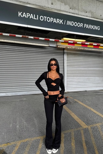 [ATE-1904-XSSML1221] Black Trouser Suit